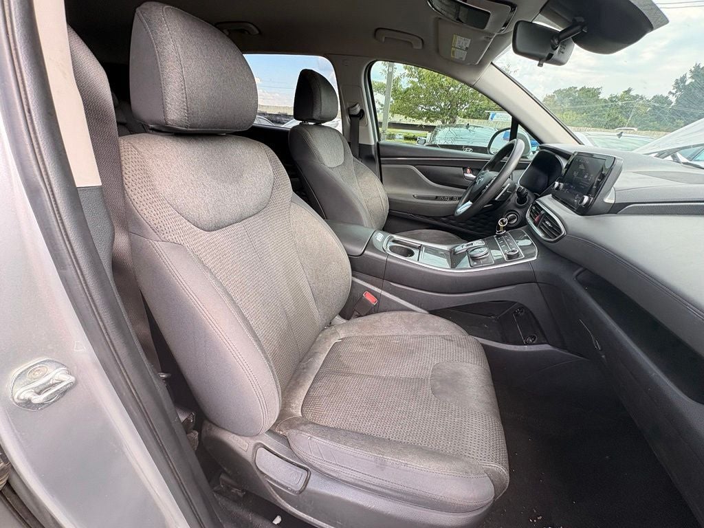 2022 Hyundai SANTA FE SE