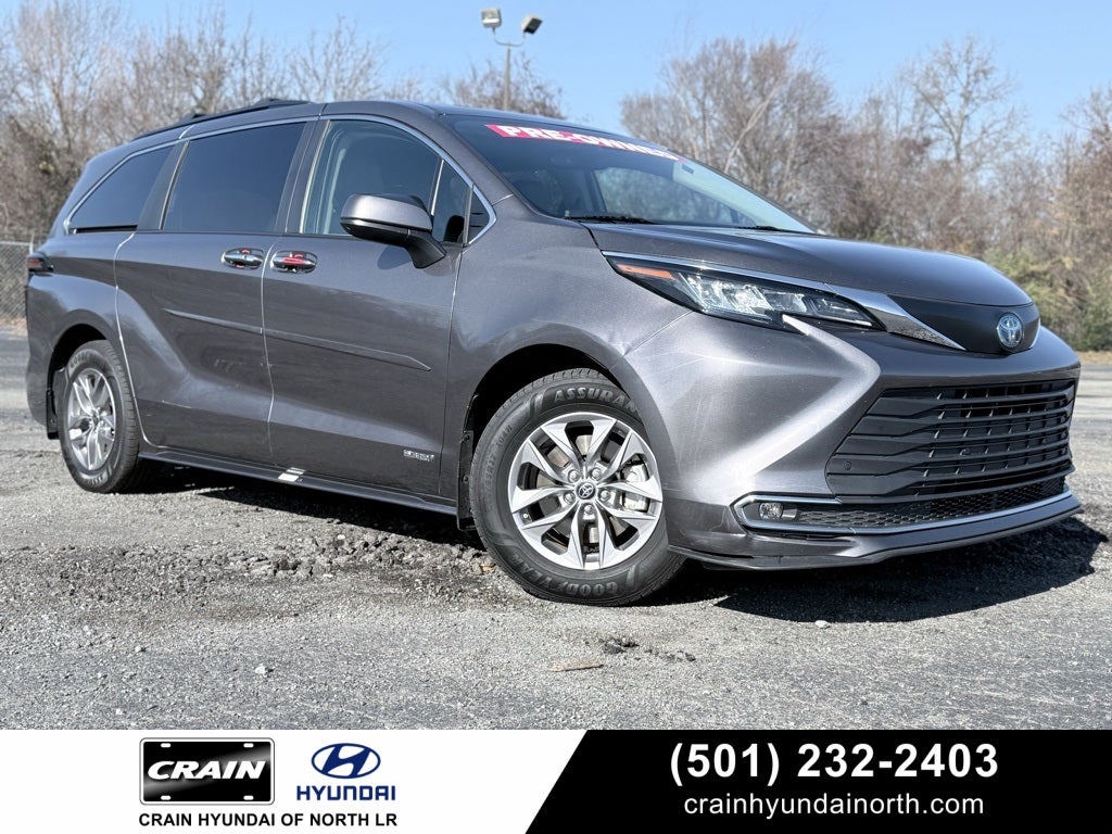 2021 Toyota Sienna XLE 7 Passenger