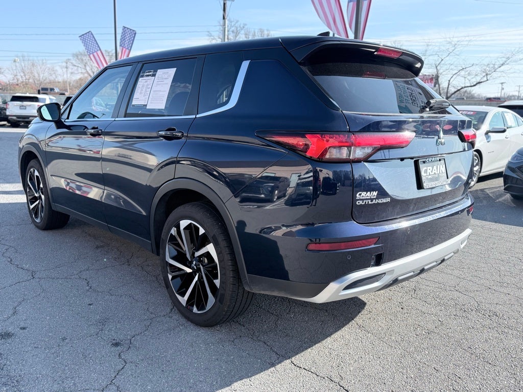 2024 Mitsubishi Outlander SE