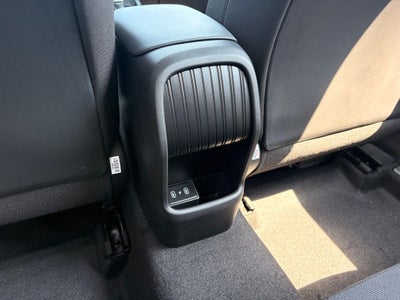 2027 Hyundai KONA SE