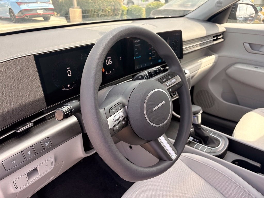 2027 Hyundai KONA SE