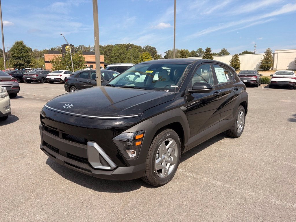 2027 Hyundai KONA SE