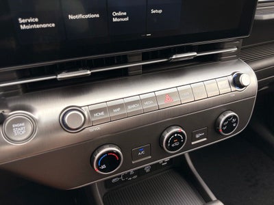 2027 Hyundai KONA SE
