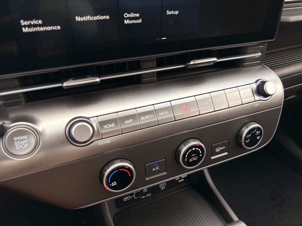 2027 Hyundai KONA SE