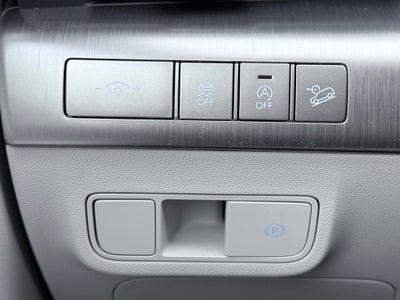 2026 Hyundai KONA SE FWD