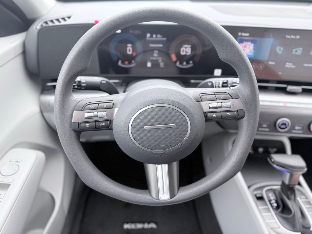 2026 Hyundai KONA SE FWD