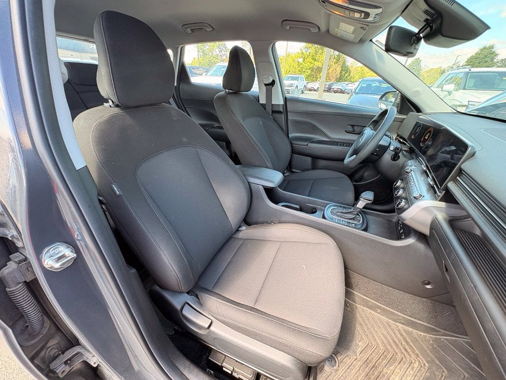 2024 Hyundai KONA SE
