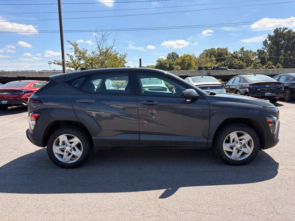 2024 Hyundai KONA SE