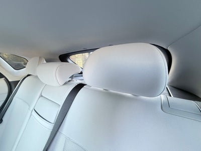 2025 Hyundai KONA ELECTRIC SEL