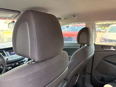 2018 Hyundai TUCSON SE