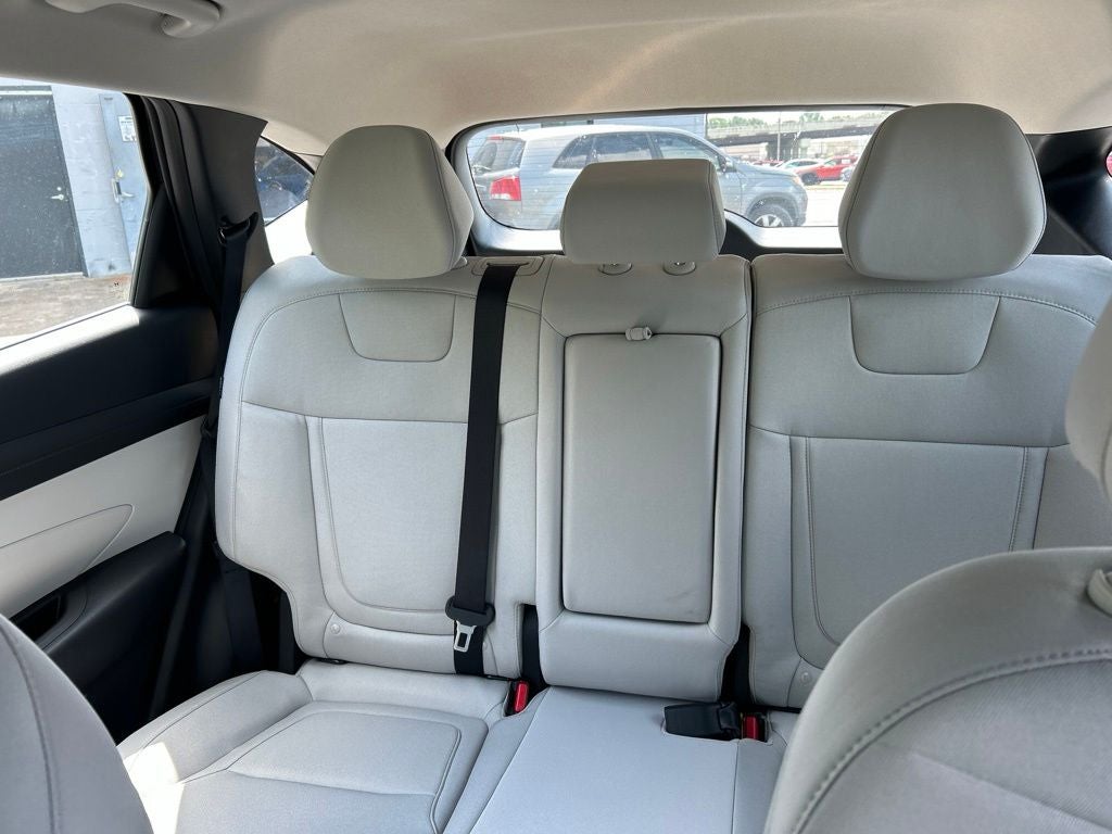 2026 Hyundai TUCSON HYBRID Blue SE