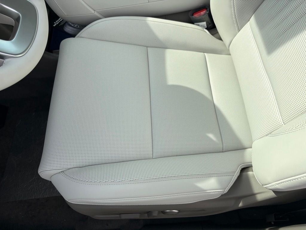 2026 Hyundai PALISADE HYBRID SEL Premium 8 Passenger