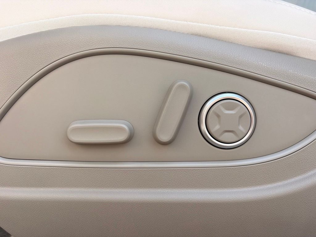 2027 Hyundai PALISADE SEL 7 Passenger