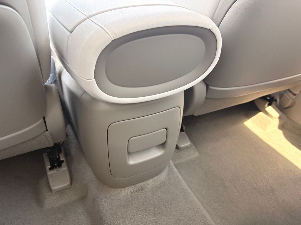 2027 Hyundai PALISADE SEL 7 Passenger