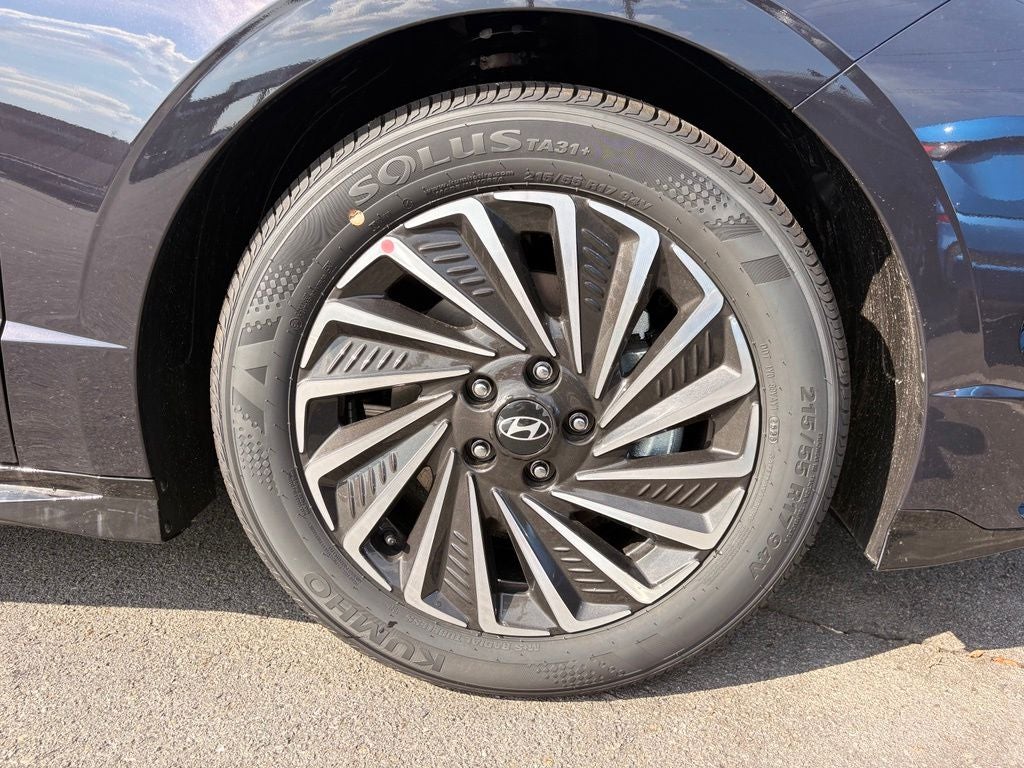 2026 Hyundai SONATA HYBRID SEL