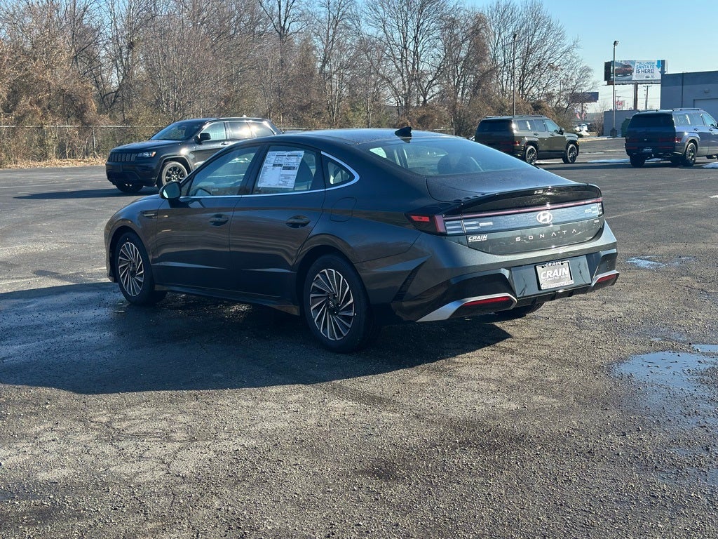 2026 Hyundai SONATA HYBRID SEL