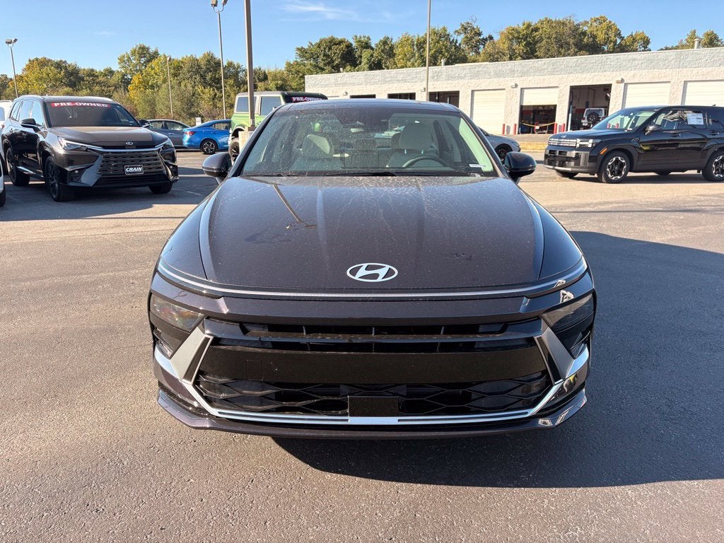 2027 Hyundai SONATA HYBRID SEL