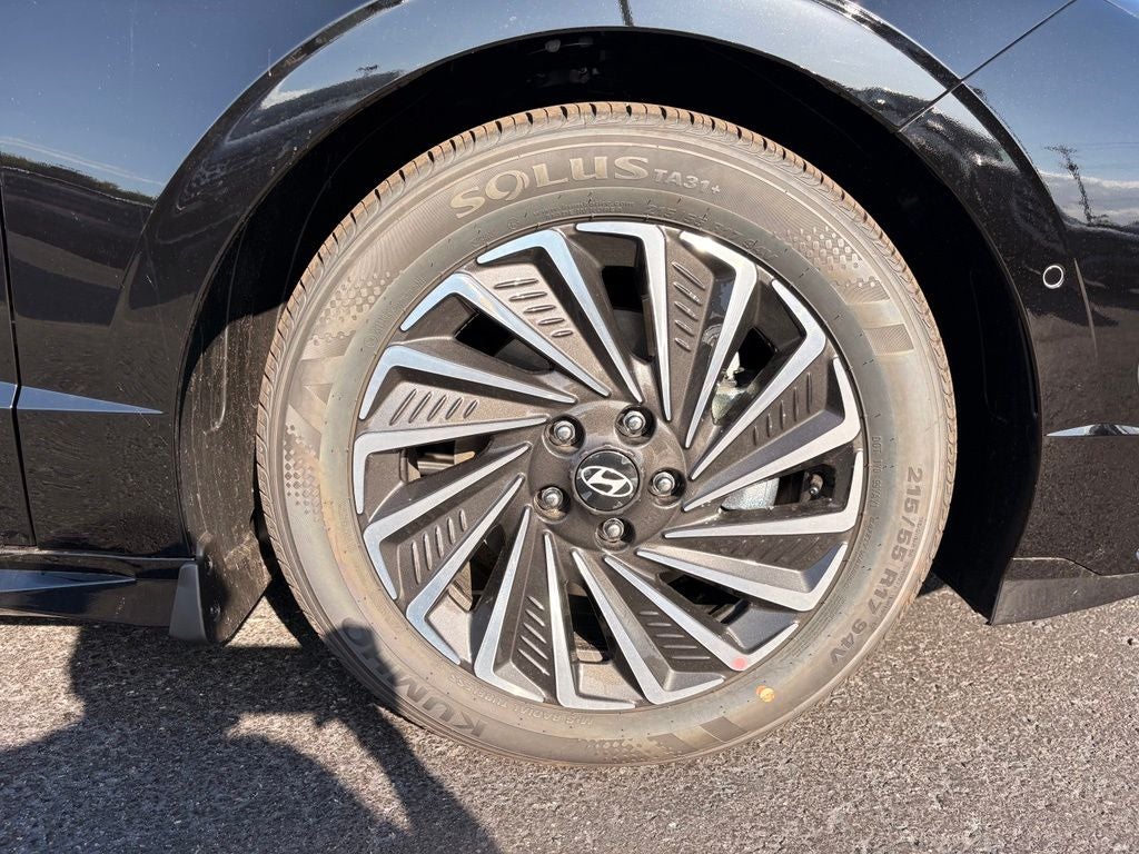 2026 Hyundai SONATA HYBRID Limited
