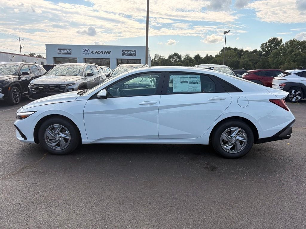 2026 Hyundai ELANTRA SE