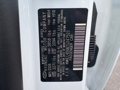 2026 Hyundai ELANTRA SE