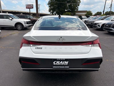 2026 Hyundai ELANTRA SE