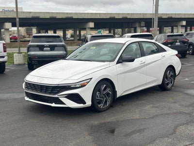 2025 Hyundai ELANTRA SEL Sport