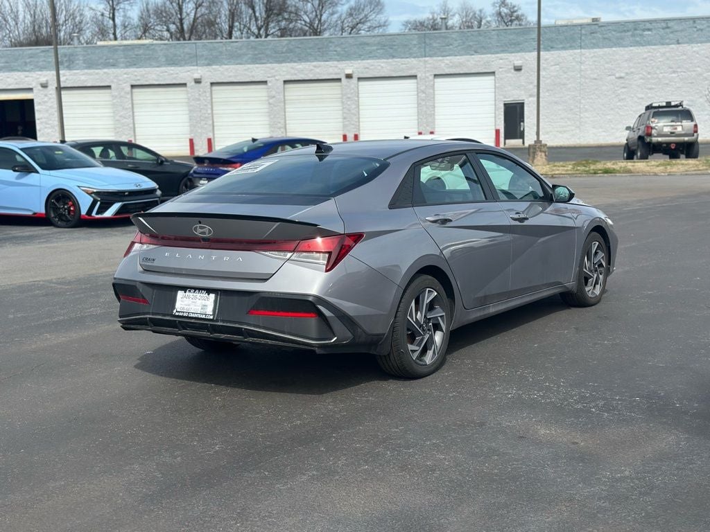 2025 Hyundai ELANTRA SEL Sport