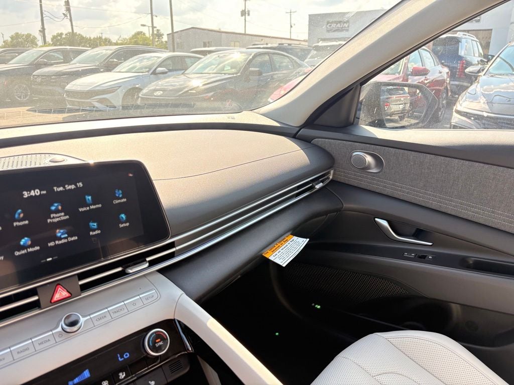 2026 Hyundai ELANTRA Limited
