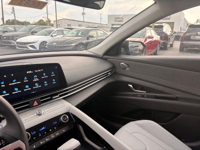 2026 Hyundai ELANTRA Limited