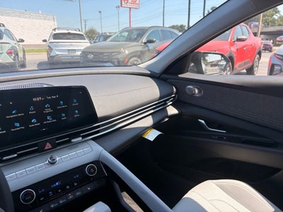 2026 Hyundai ELANTRA Limited