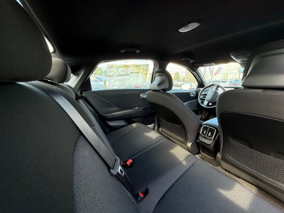 2025 Hyundai IONIQ 6 SE