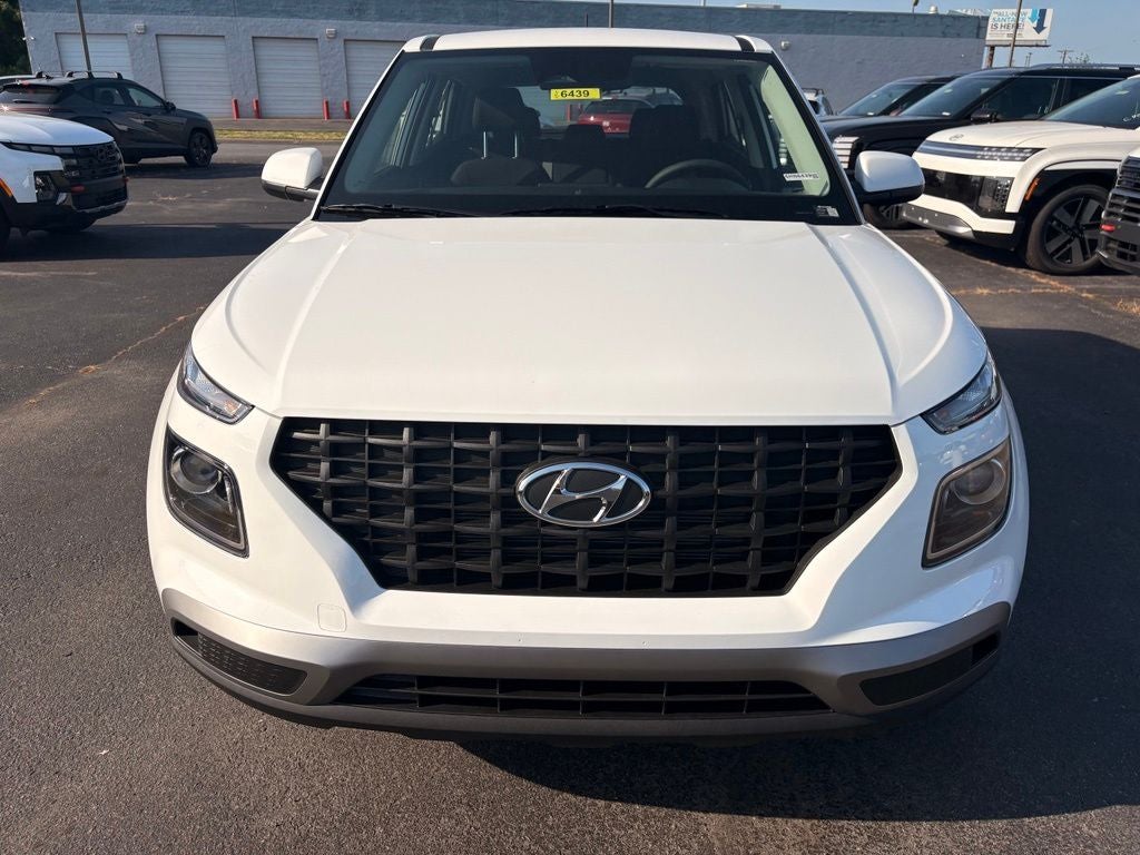 2026 Hyundai VENUE SE