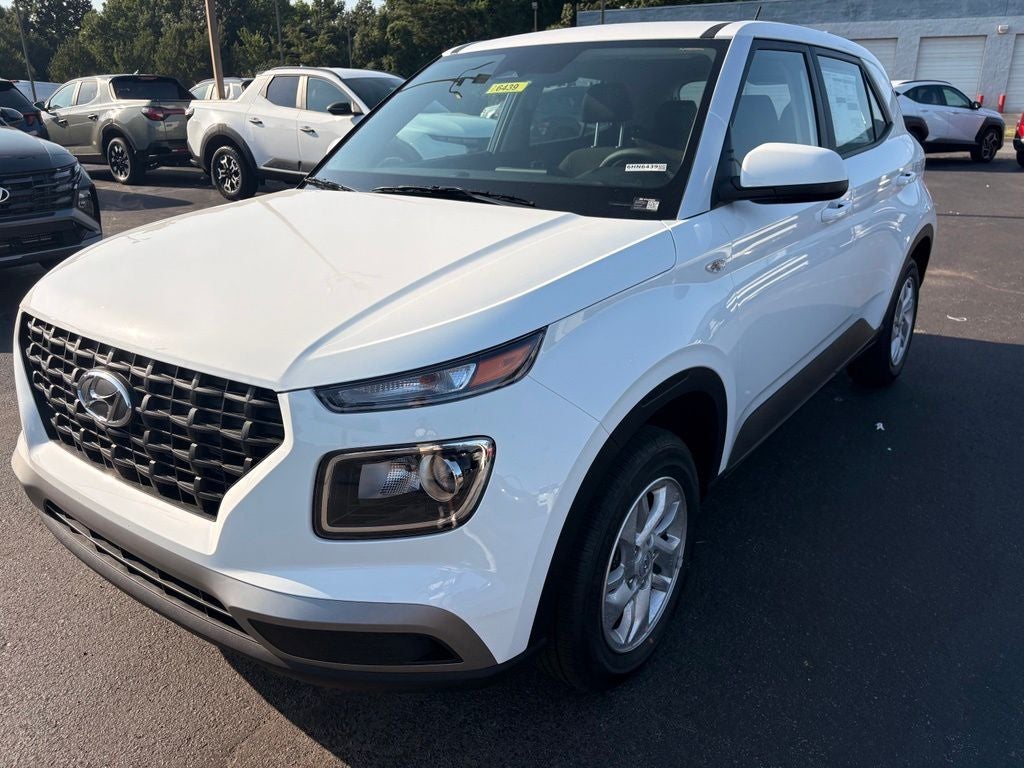2026 Hyundai VENUE SE