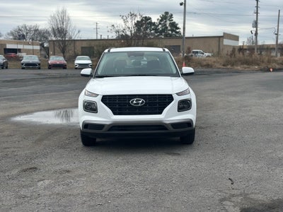 2026 Hyundai VENUE SE