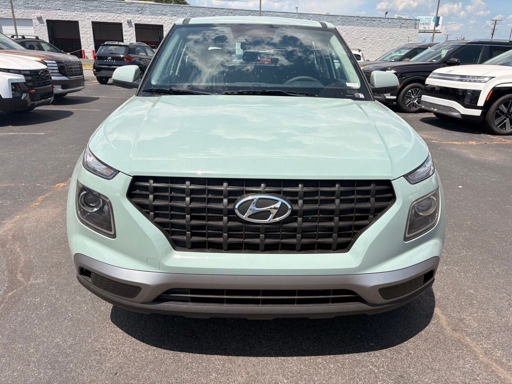 2026 Hyundai VENUE SE