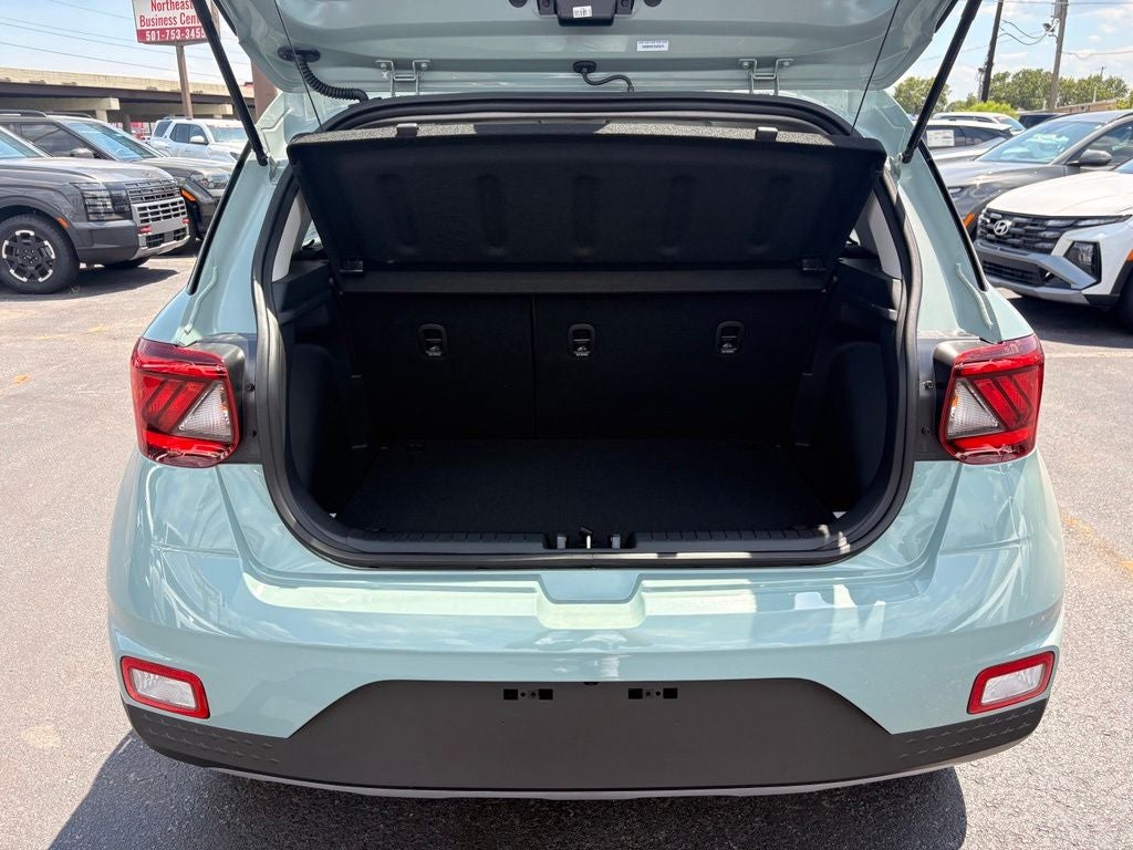 2026 Hyundai VENUE SE