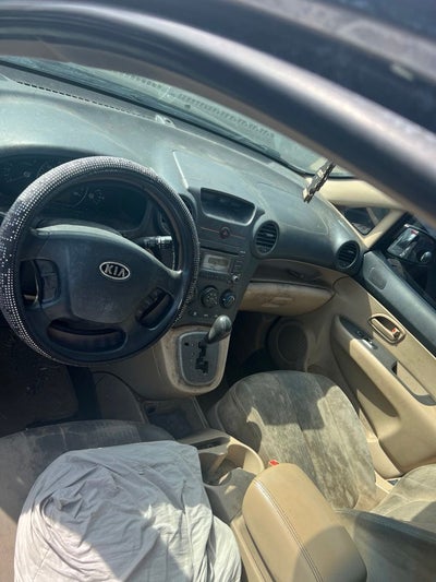 2009 Kia Rondo LX