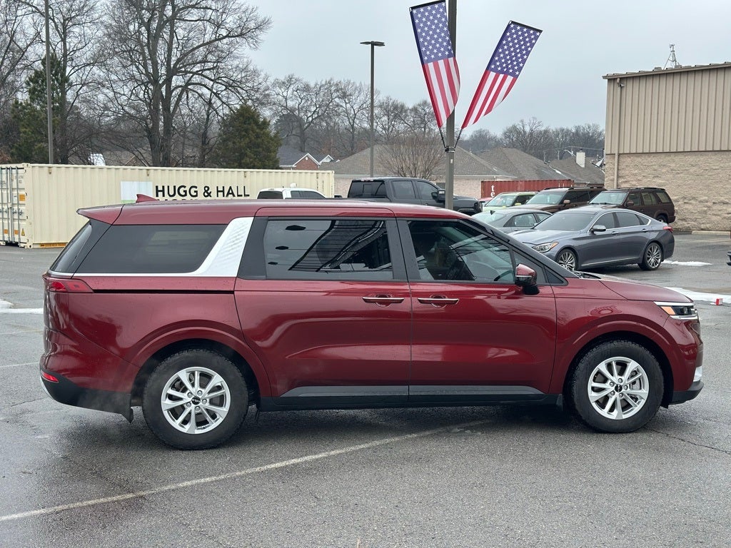 2023 Kia Carnival LX