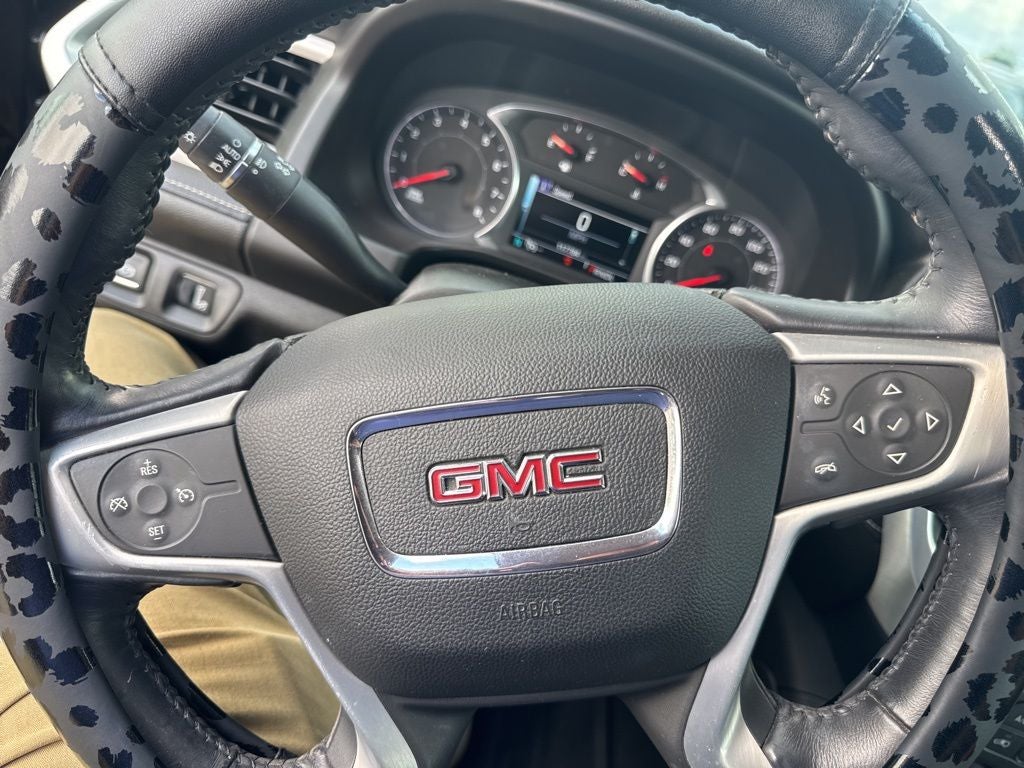 2017 GMC Acadia SLE-2