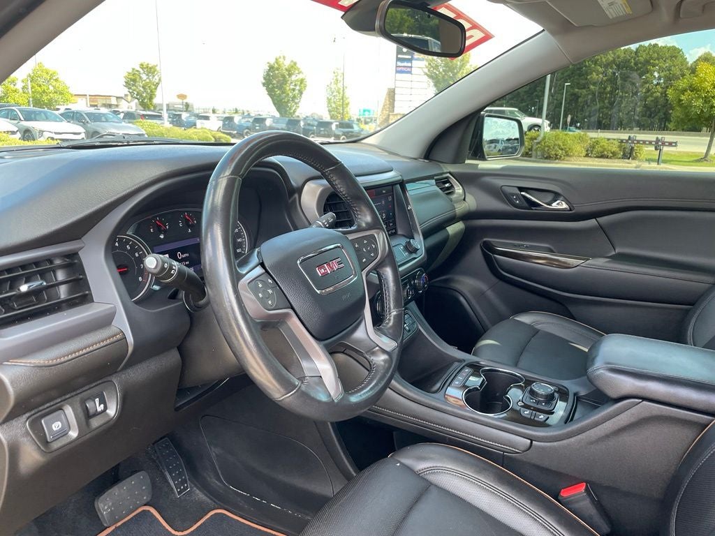 2021 GMC Acadia AT4