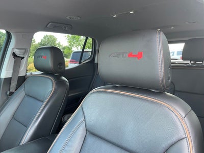 2021 GMC Acadia AT4