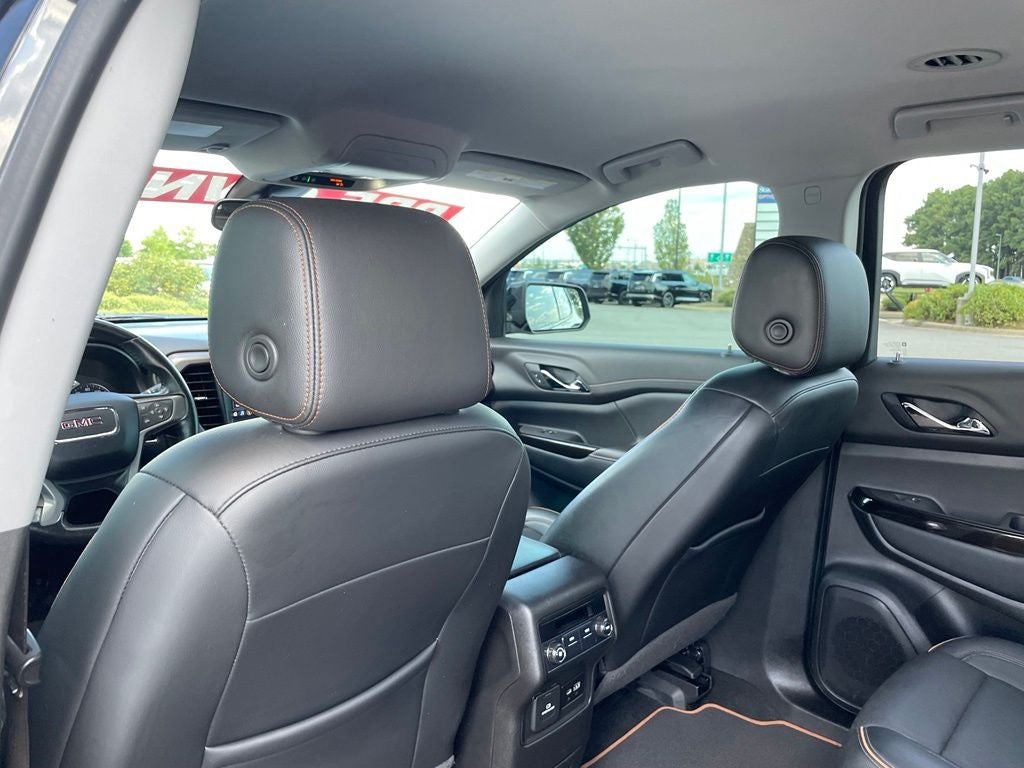 2021 GMC Acadia AT4