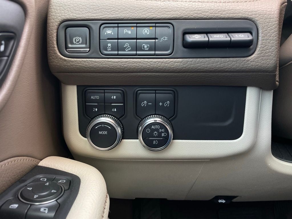 2022 GMC Yukon XL Denali