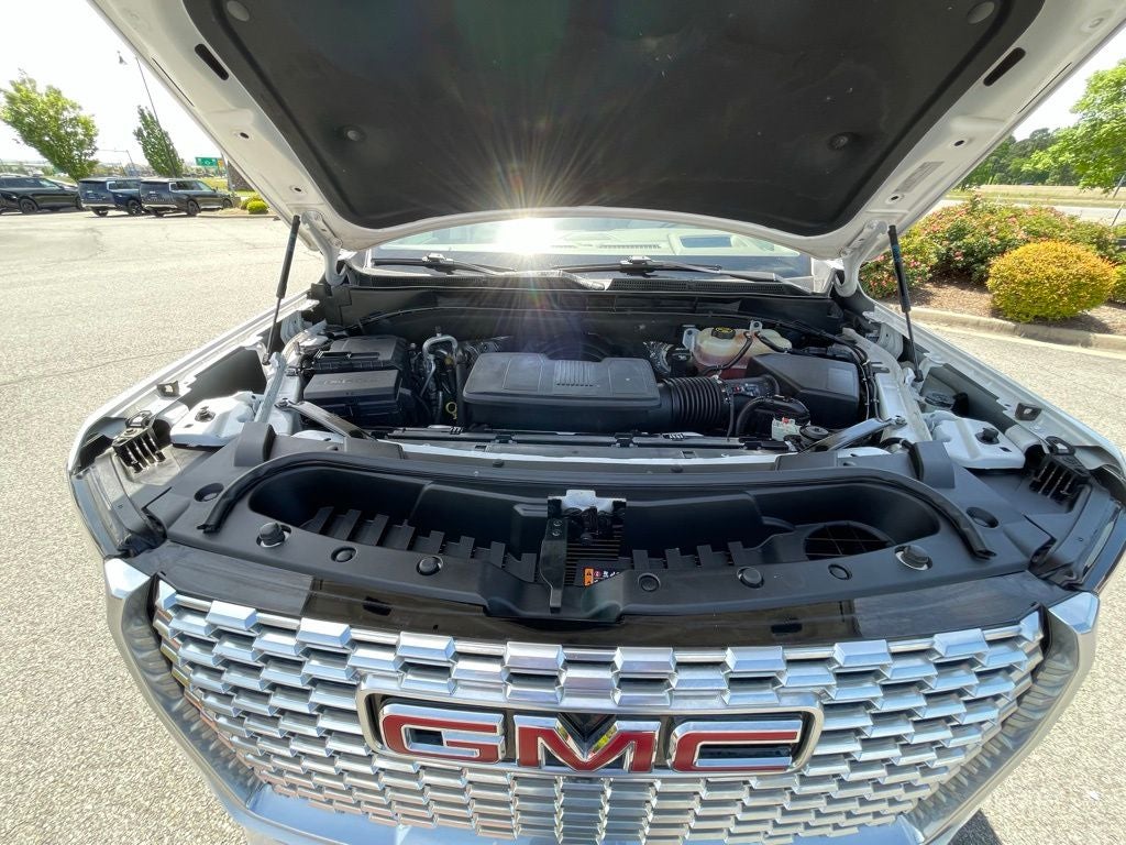 2022 GMC Yukon XL Denali