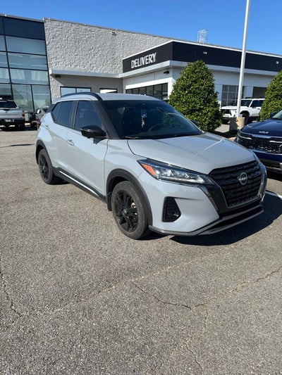 2024 Nissan Kicks SR