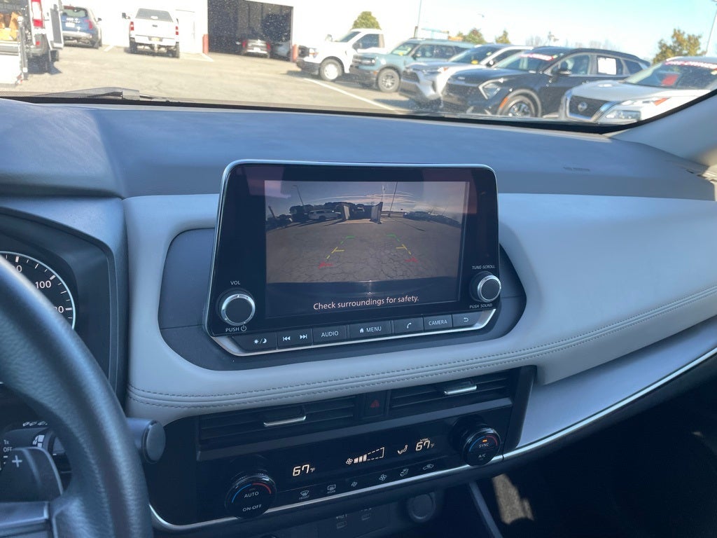 2024 Nissan Rogue SV