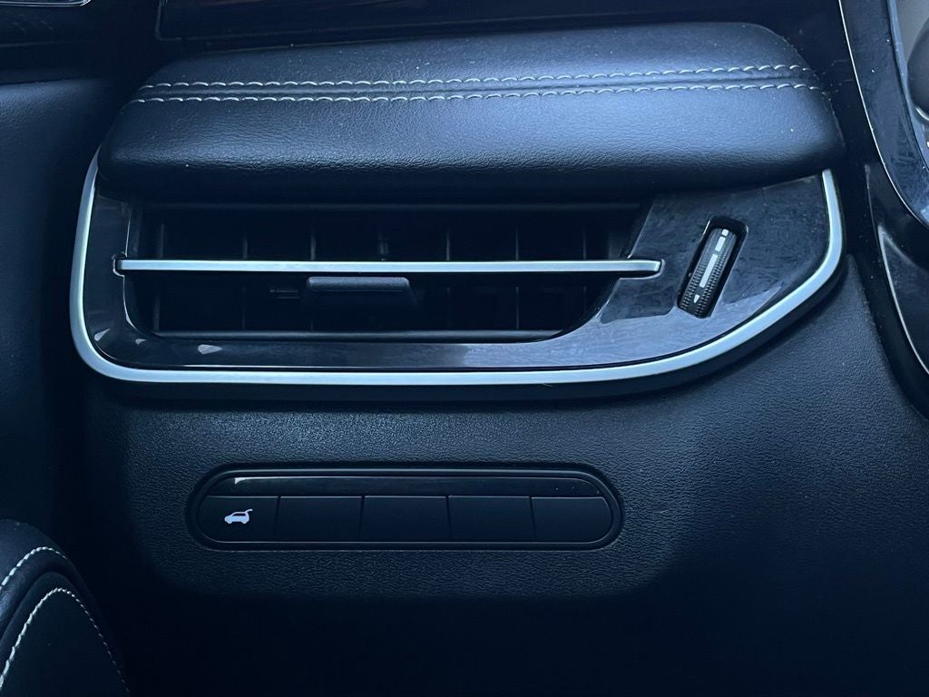 2024 INFINITI QX60 PURE