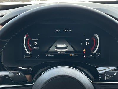 2025 Nissan Pathfinder Platinum