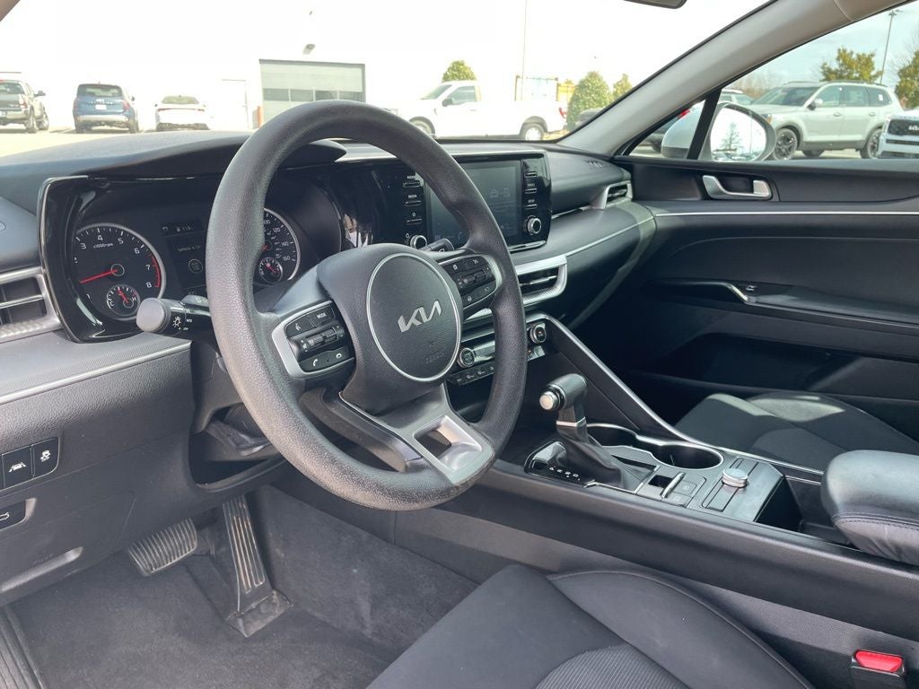 2023 Kia K5 LXS