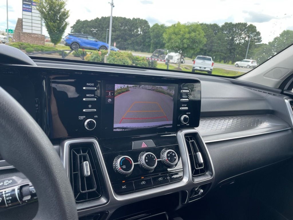 2023 Kia Sorento LX